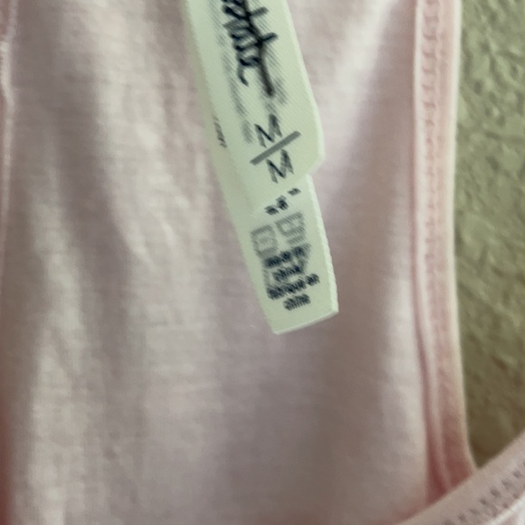 Aeropostale pink sequin dress. Medium NEW - Picture 4 of 8